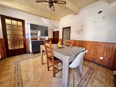 Maison de village - 90 m² - 4 pièces