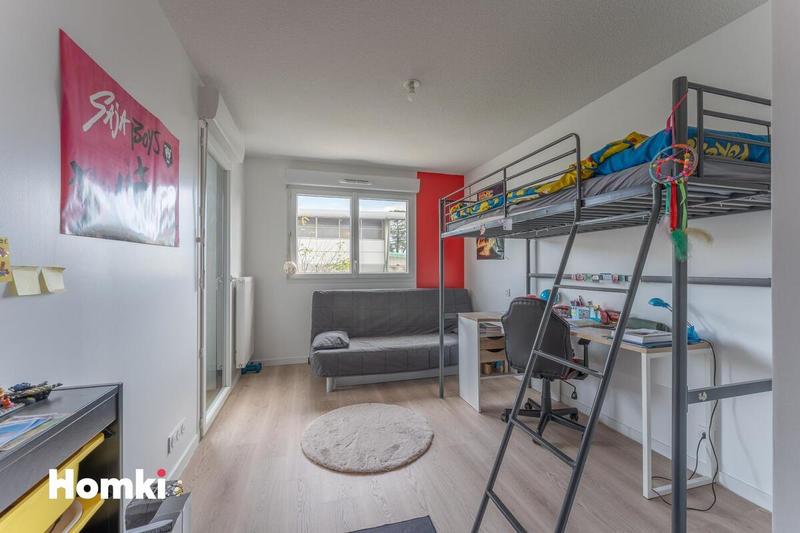 Appartement - 83 m² - 4 pièces