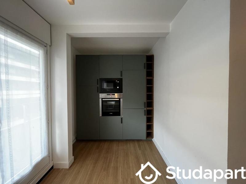 Appartement - 80 m² - 5 pièces