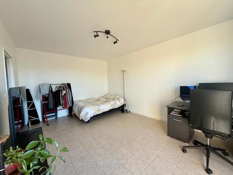 Studio - 32 m² - 1 pièce