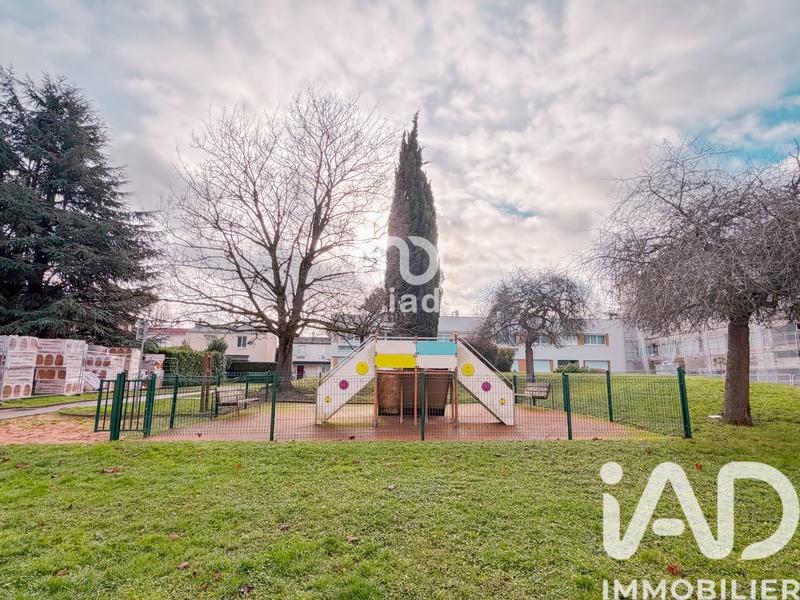 Appartement - 82 m² - 4 pièces