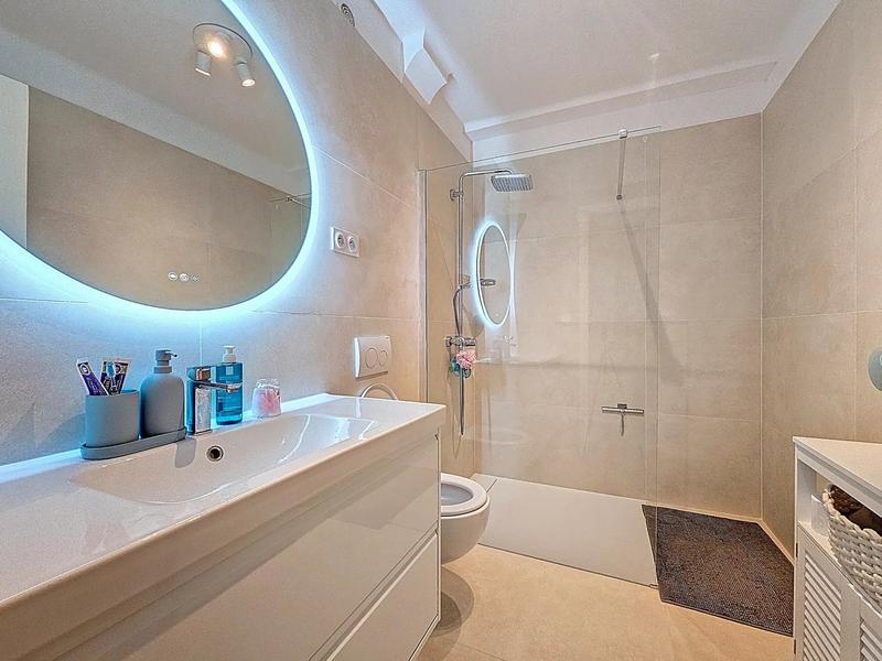 Appartement - 133 m² - 4 pièces