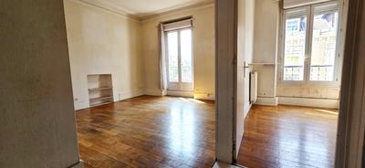 Appartement ancien - 38 m² - 2 pièces