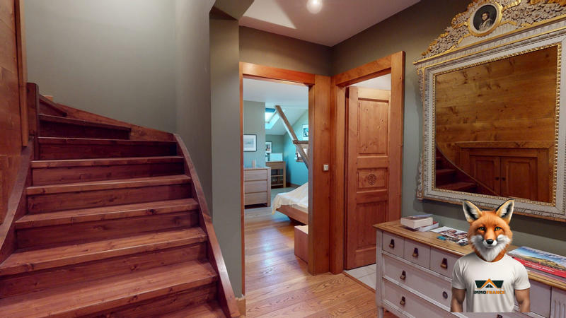 Maison - 246 m² - 7 pièces