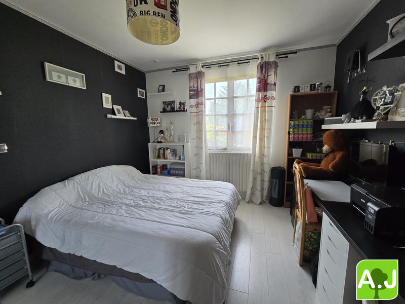 Maison traditionnelle - 113 m² - 5 pièces