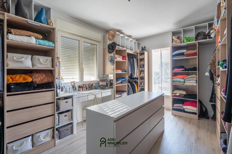 Villa - 185 m² - 6 pièces