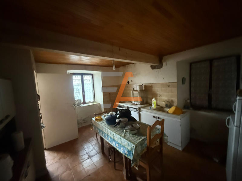 Ferme - 294 m² - 1 pièce