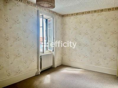 Appartement - 159 m² - 5 pièces