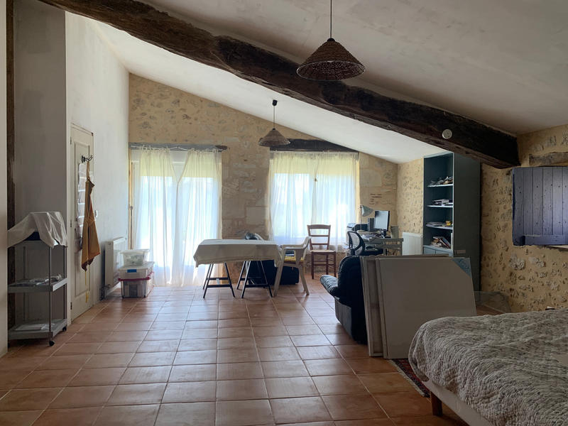 Maison - 272 m² - 6 pièces