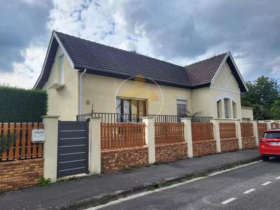 Maison - 117 m² - 6 pièces