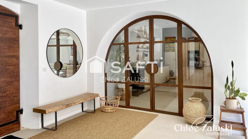 Maison - 280 m² - 7 pièces