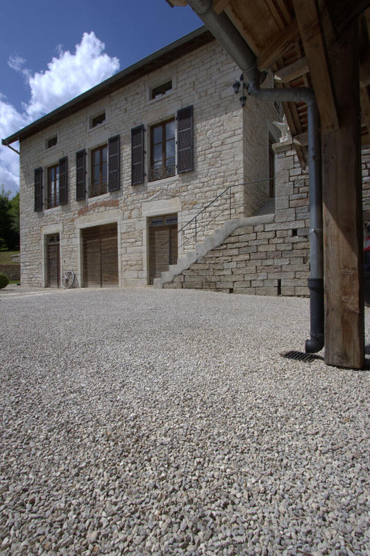 Maison - 380 m² - 9 pièces