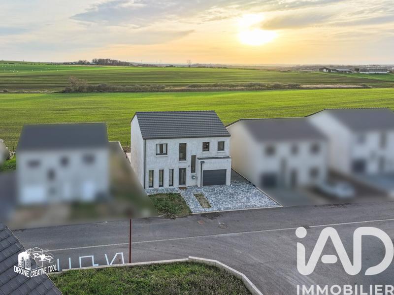 Maison - 128 m² - 5 pièces