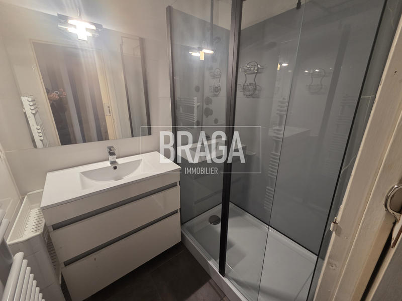 Appartement - 86 m² - 5 pièces