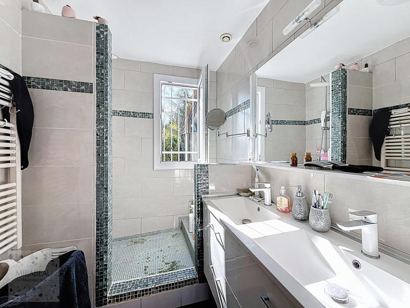 Villa - 103 m² - 5 pièces