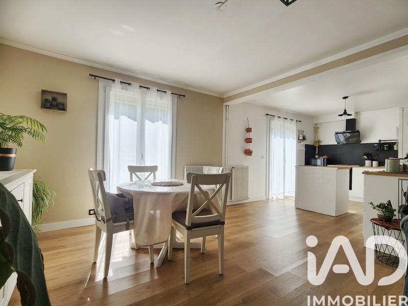 Maison - 90 m² - 4 pièces