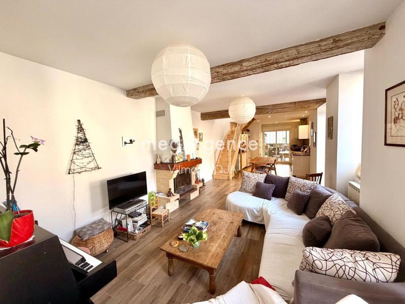 Maison - 92 m² - 5 pièces