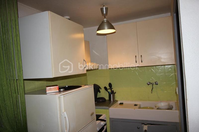 Studio - 88 m² - 5 pièces