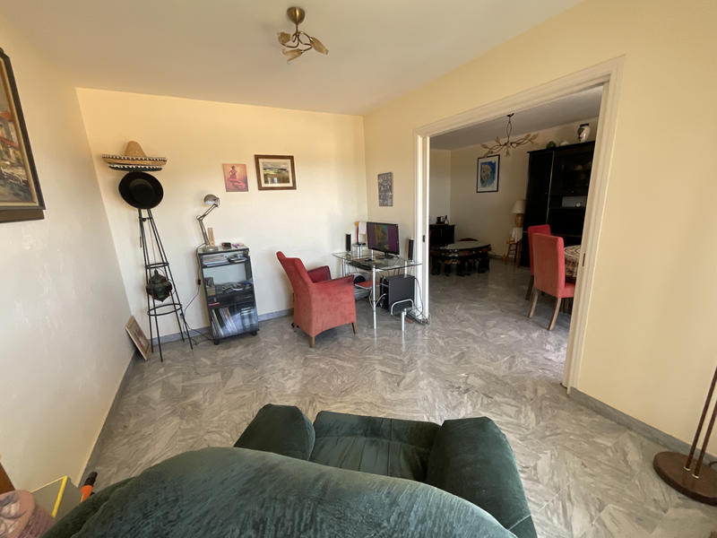 Appartement - 80 m² - 3 pièces