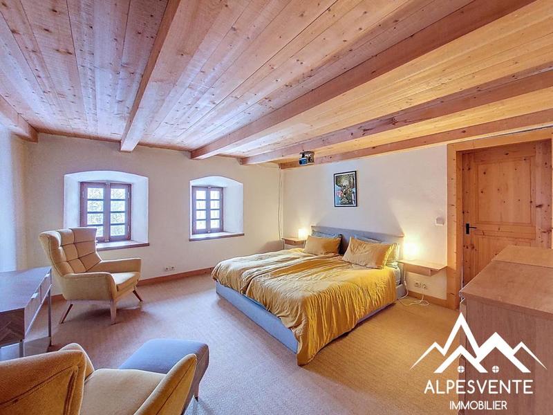 Ferme - 320 m² - 6 pièces