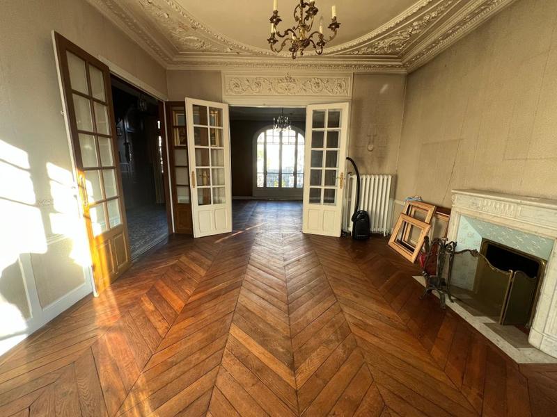 Maison - 190 m² - 7 pièces