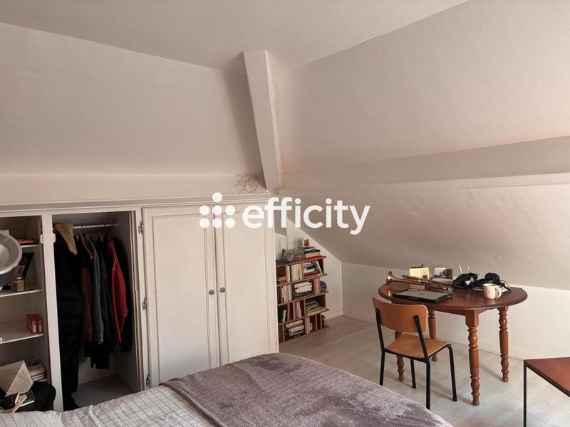 Maison de village - 186 m² - 8 pièces