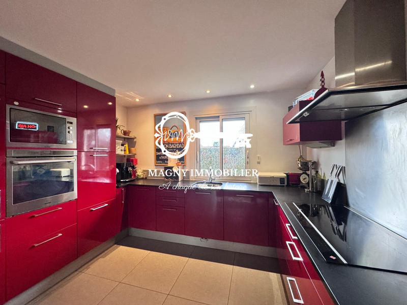 Maison - 158 m² - 6 pièces