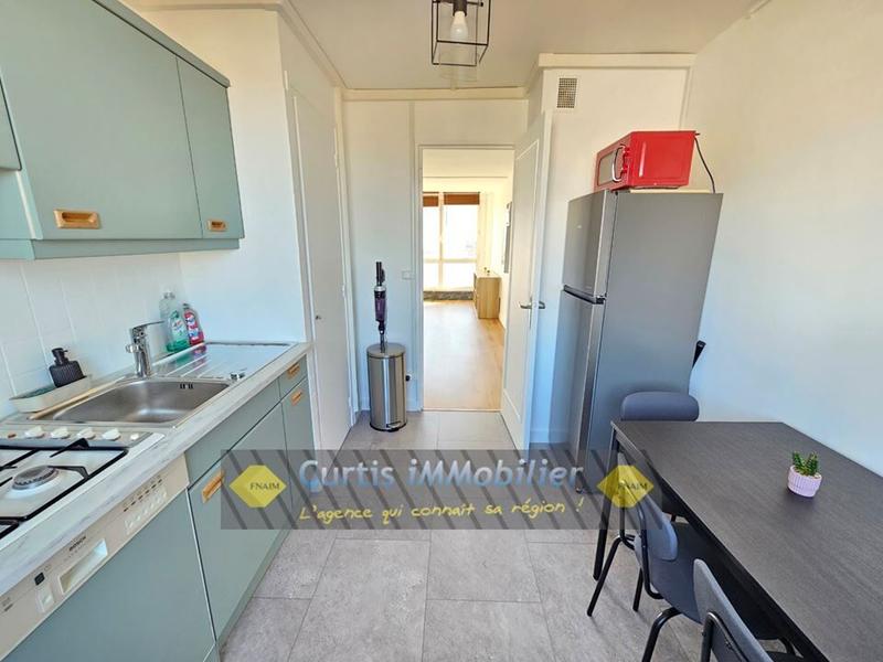 Appartement - 92 m² - 5 pièces