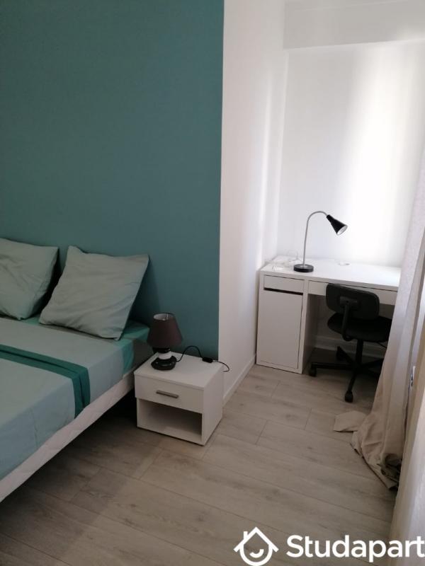 Chambre - 10 m² - 1 pièce