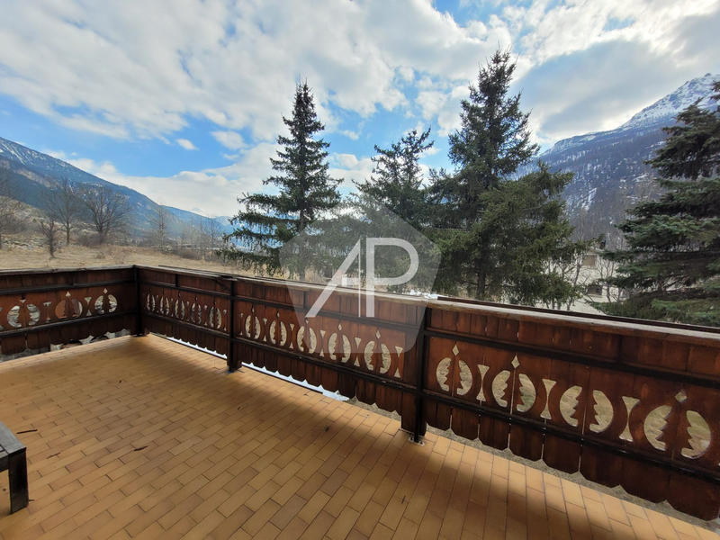 Maison ancienne - 267 m² - 10 pièces