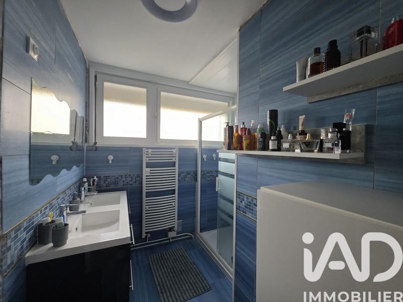 Maison - 104 m² - 5 pièces