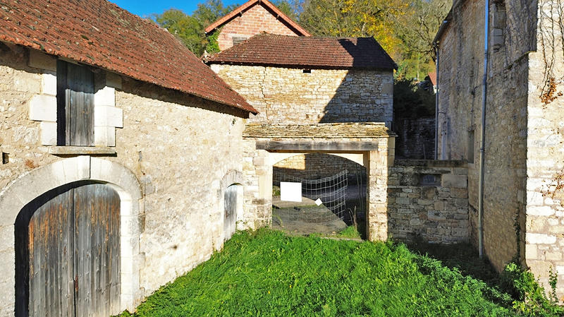 Maison - 180 m² - 6 pièces