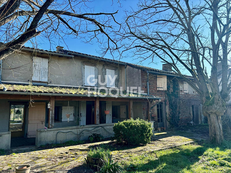 Maison - 300 m² - 7 pièces