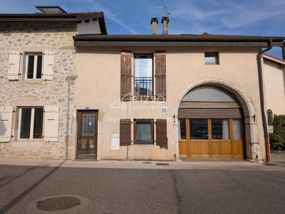 Appartement - 113 m² - 6 pièces