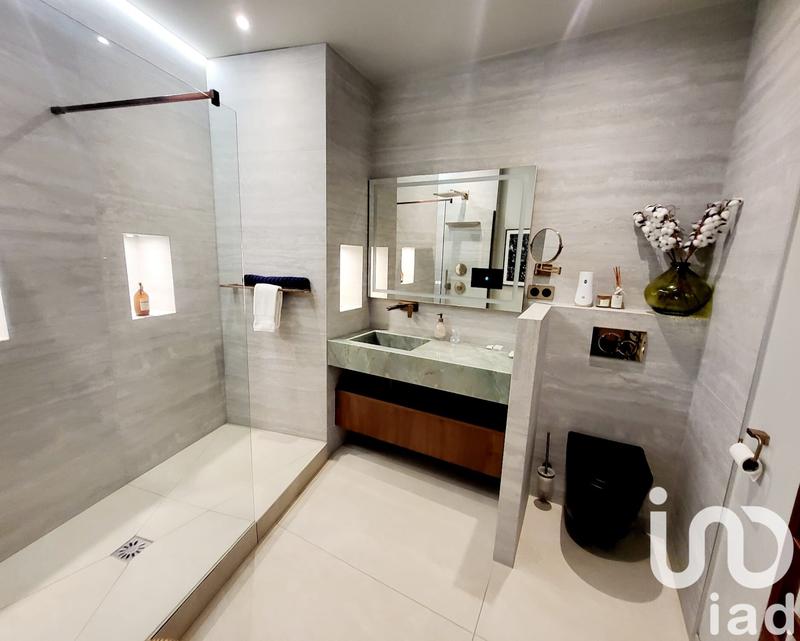 Appartement - 91 m² - 4 pièces