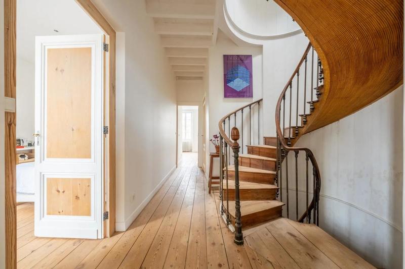 Maison de maîtres - 220 m² - 7 pièces