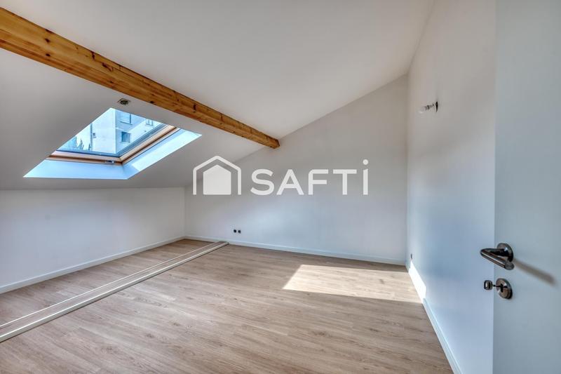 Maison - 105 m² - 4 pièces