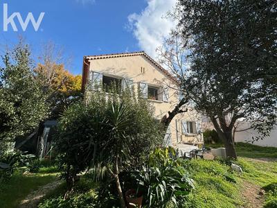 Villa - 115 m² - 5 pièces