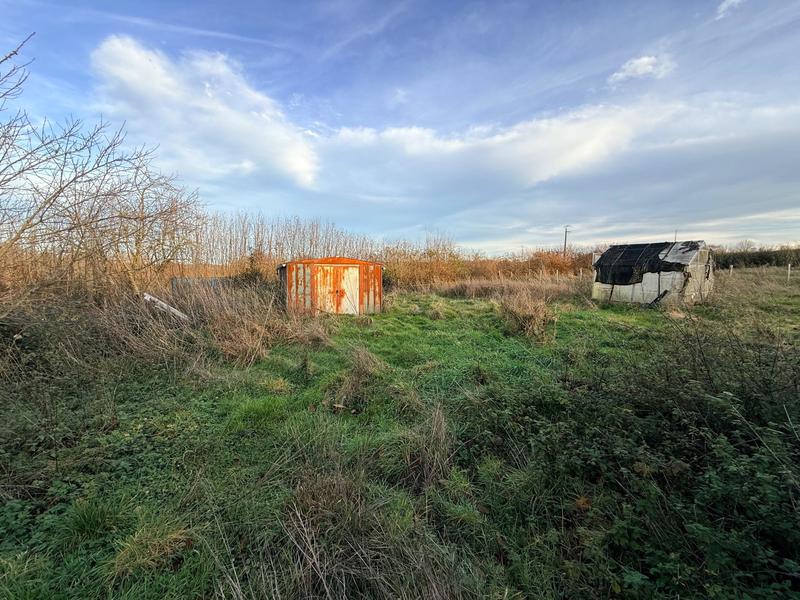 Terrain agricole - 6 045 m²