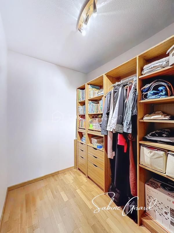 Appartement - 94 m² - 4 pièces