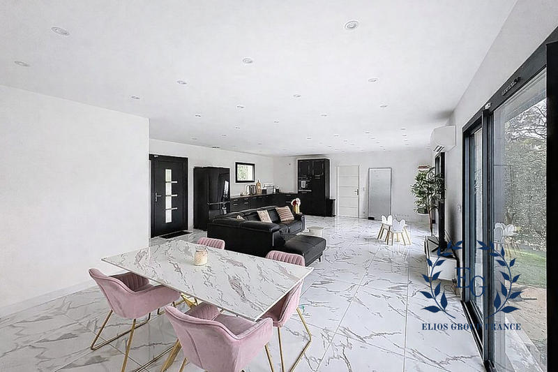 Maison - 130 m² - 4 pièces