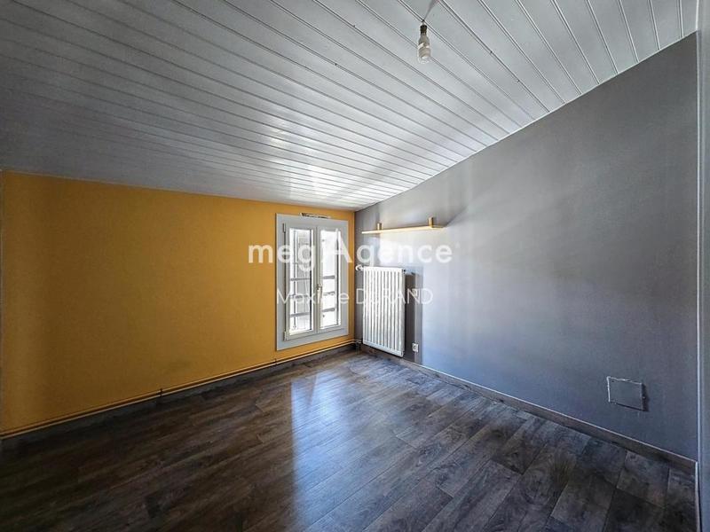 Maison - 166 m² - 8 pièces