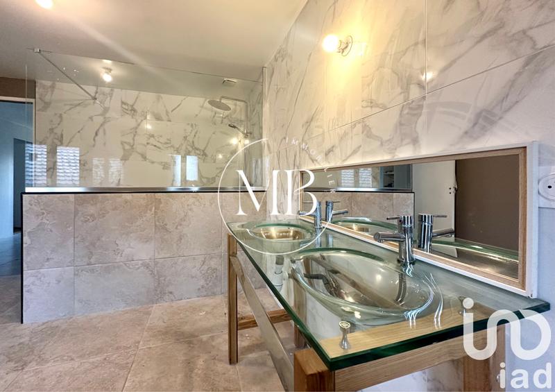 Maison - 127 m² - 6 pièces