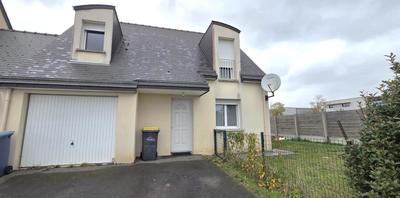 Maison - 88 m² - 6 pièces