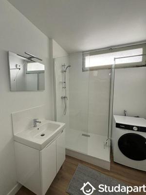 Chambre - 15 m² - 1 pièce