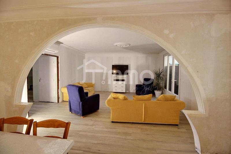 Villa - 175 m² - 6 pièces