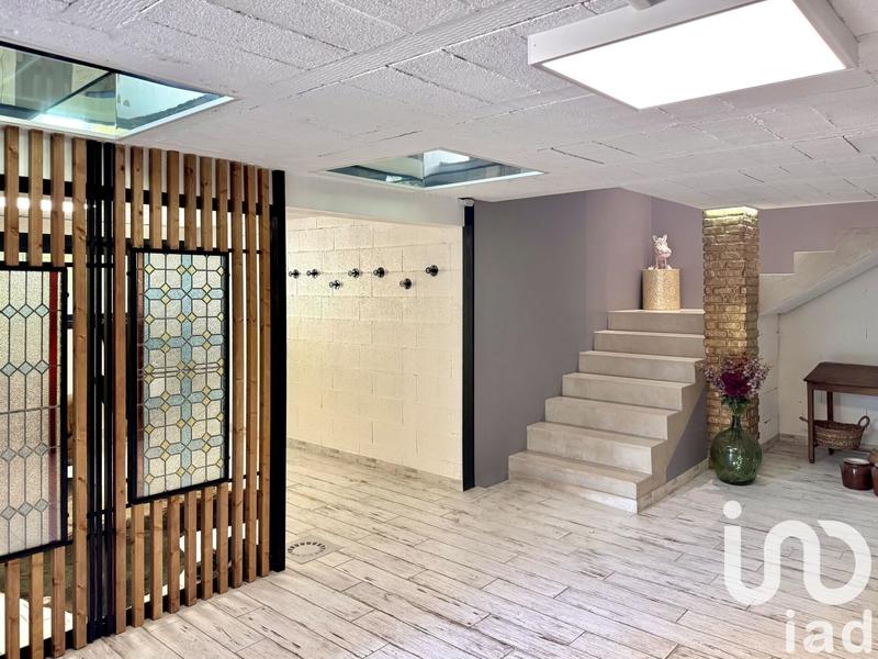 Maison - 293 m² - 6 pièces