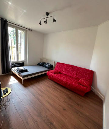 Studio - 25 m² - 1 pièce