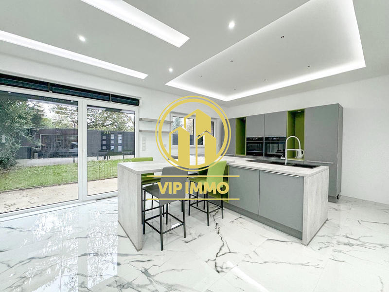 Maison - 129 m² - 6 pièces