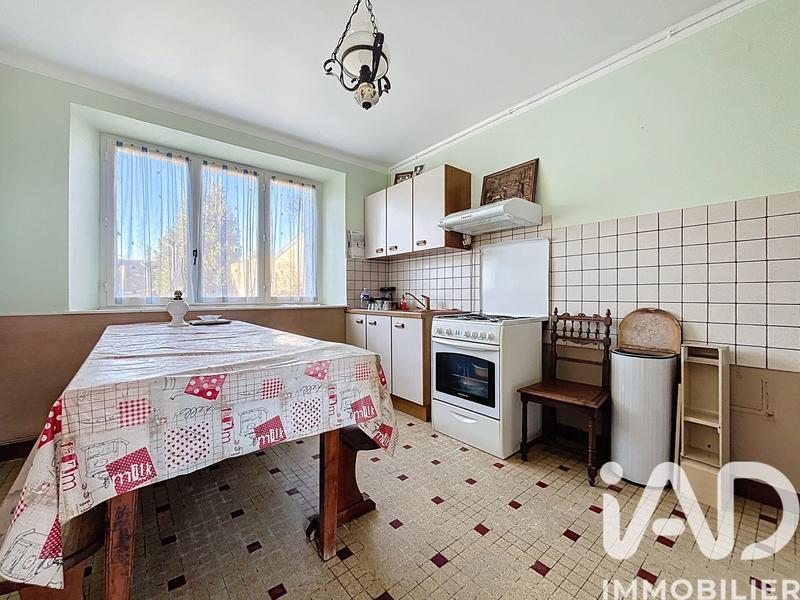 Maison - 97 m² - 5 pièces